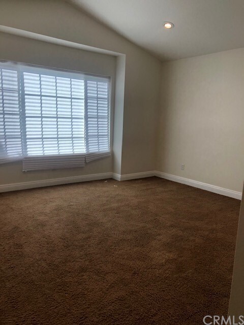 Building Photo - 9848 Westport Dr
