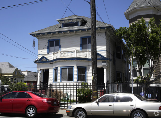 Building Photo - 2811 Market St