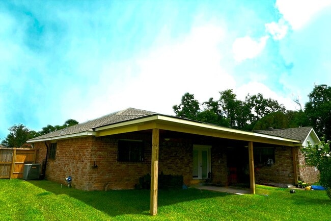 Foto del edificio - 12202 Wessex Dr