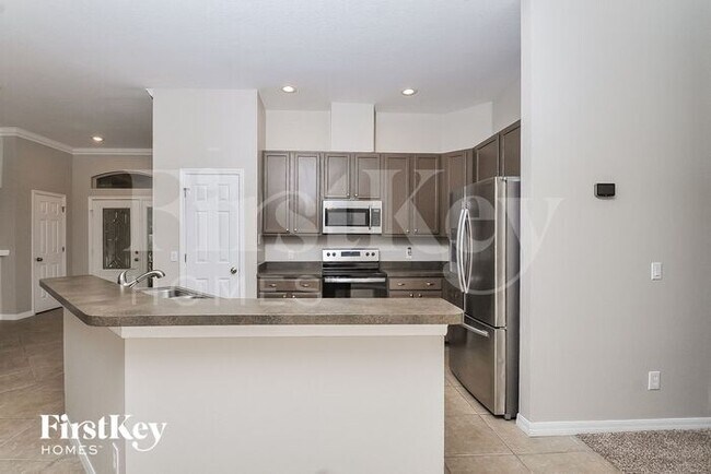 Building Photo - 1102 Lumsden Trace Cir