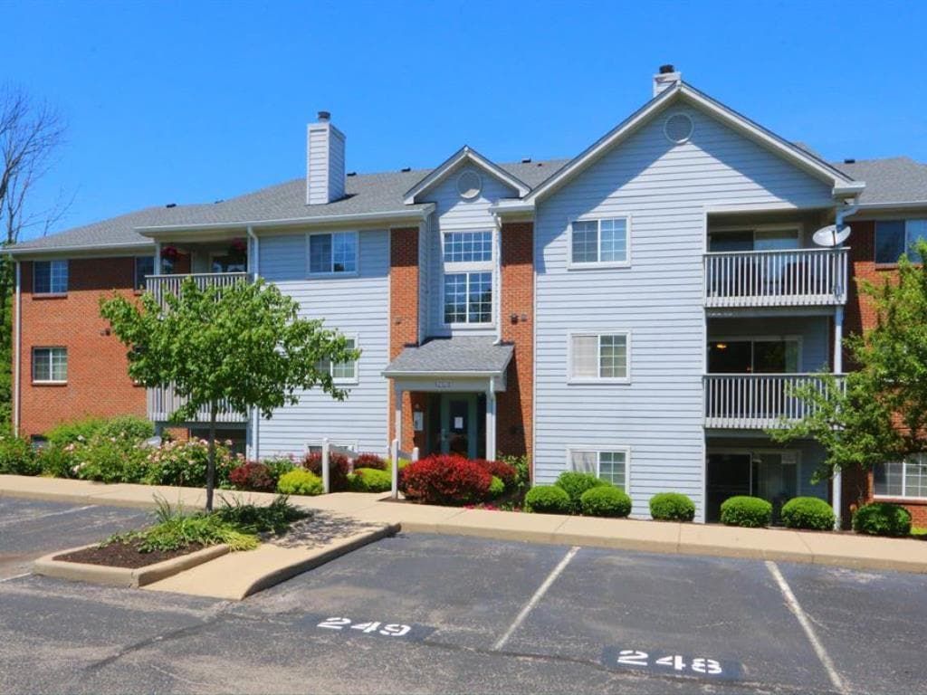 7470 Shawnee Ln Unit 275, West Chester, OH 45069 Apartments in West