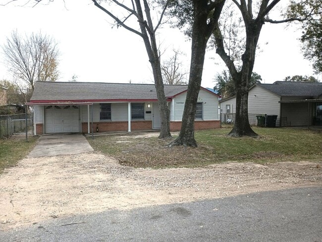 Cozy 2 bed / 1 bath - Move in Ready! - Cozy 2 bed / 1 bath - Move in Ready! House