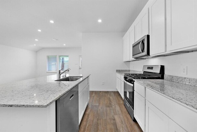 Foto del edificio - 4243 Brinkworth Dr