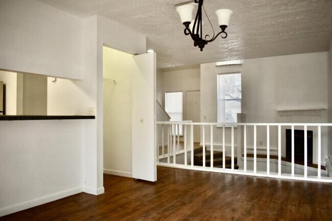 Foto del edificio - 5252 SW 21st Pl