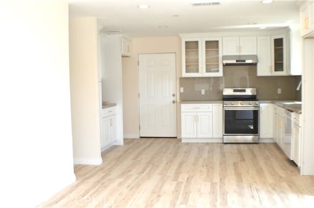 Building Photo - 15711 Fairgrove Ave