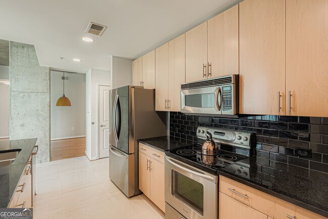 Foto del edificio - 860 Peachtree St NE