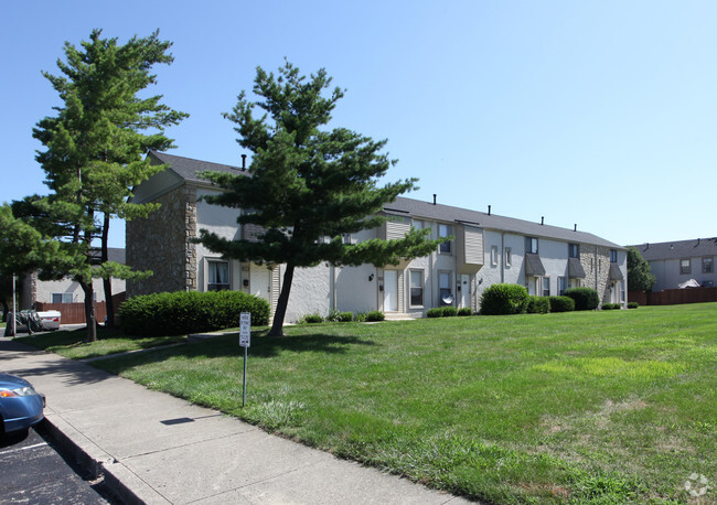 Building Photo - Hunter's Ridge Apartments