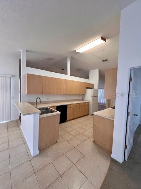 Foto del edificio - 6358 Covewood Dr
