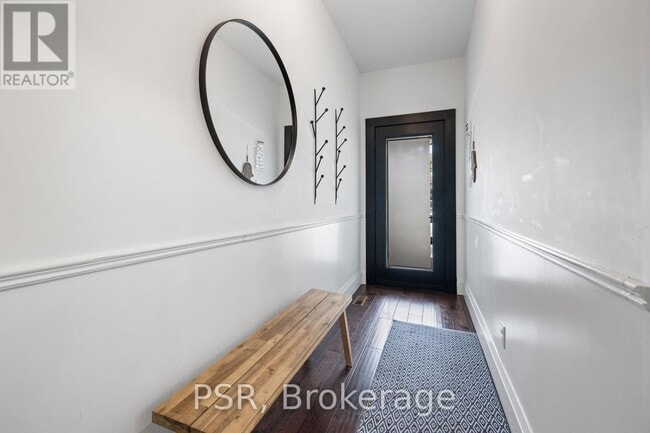 Building Photo - 183 Westmount Ave