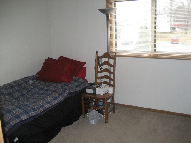 Foto del edificio - 1 Bedroom, 1 Bath Condo on Iowa City's West Side