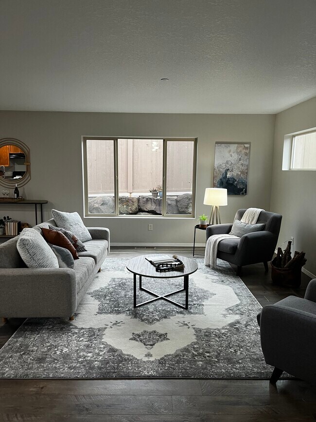 Foto del edificio - 3301 NW 47th Dr