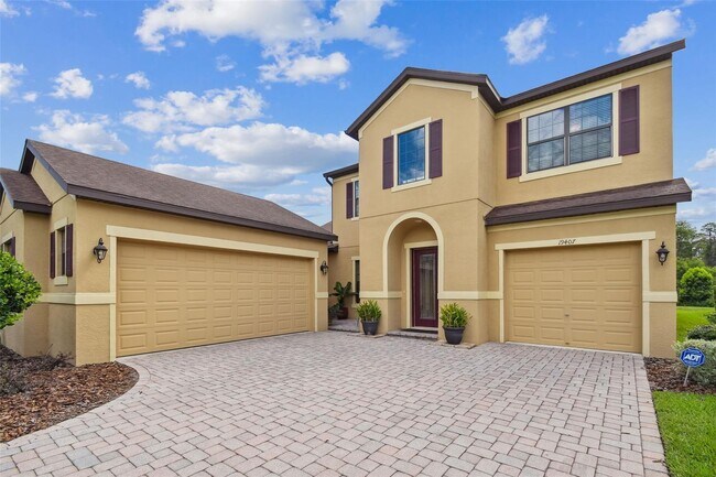 Foto del edificio - 19407 Sweet Grass Way