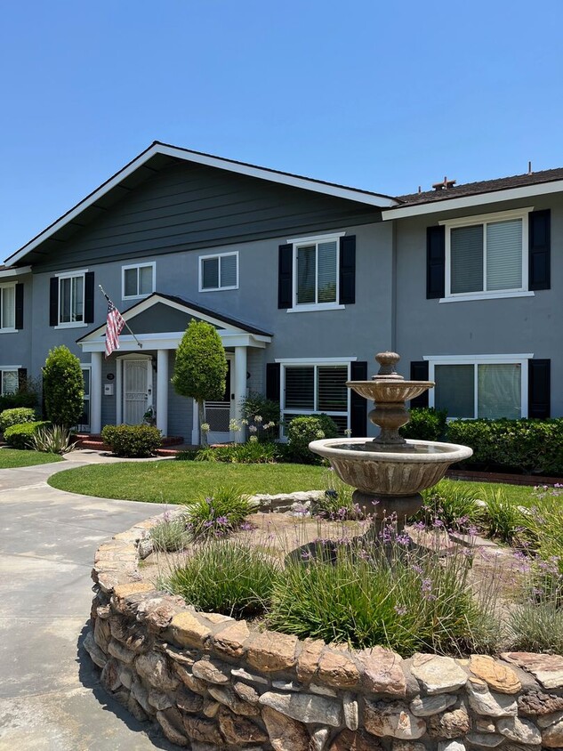 Primary Photo - Welcome to the Rossmoor Town Houses, Rossm...