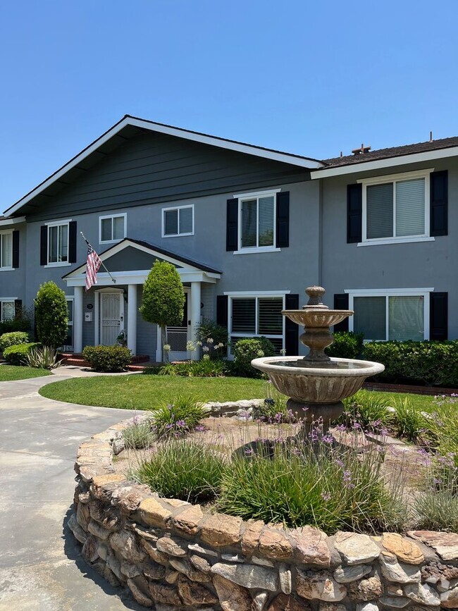 Building Photo - 12100 Montecito Rd