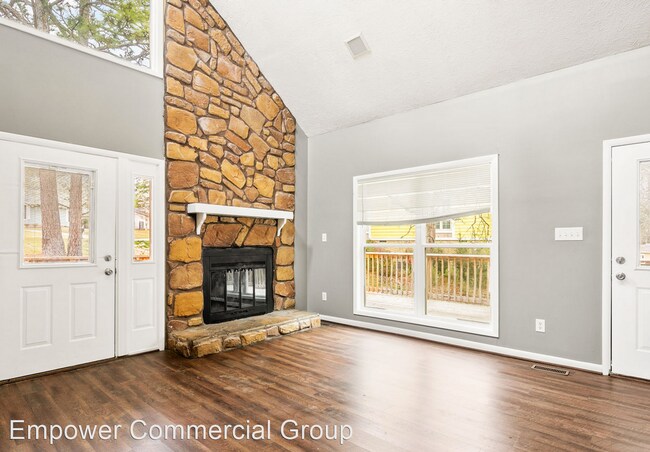 Building Photo - 3 br, 2 bath House - 7026 Pantego Drive