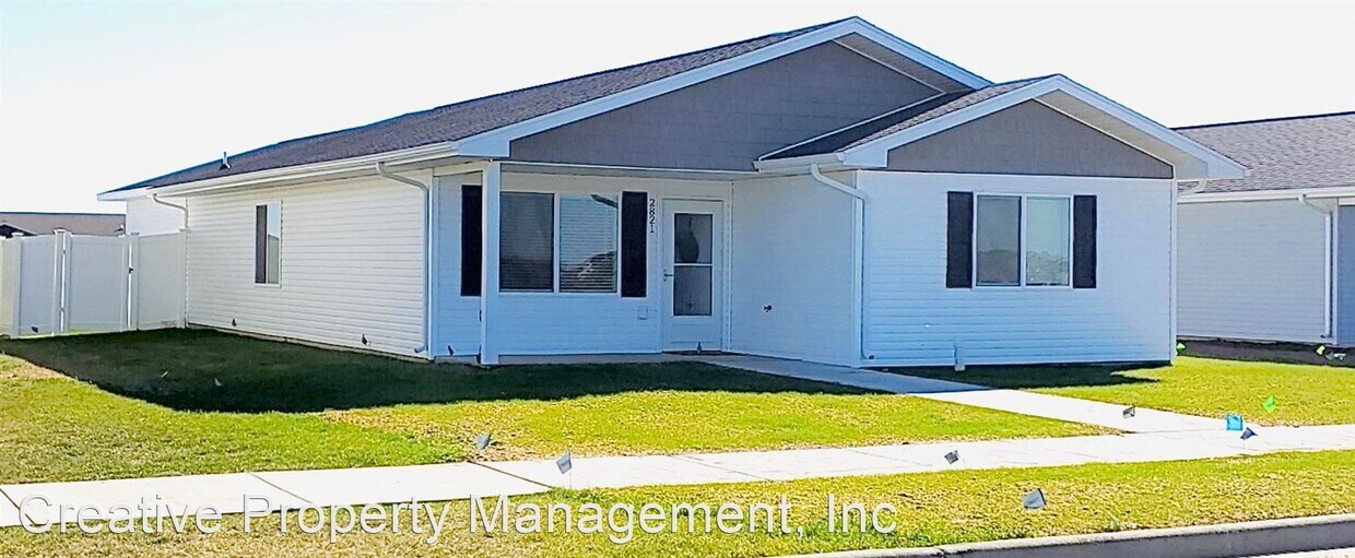 Primary Photo - 3 br, 2 bath House - 2821 Jeffrey Drive NW