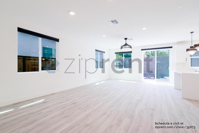 Building Photo - 73 Lemon Twist Ct