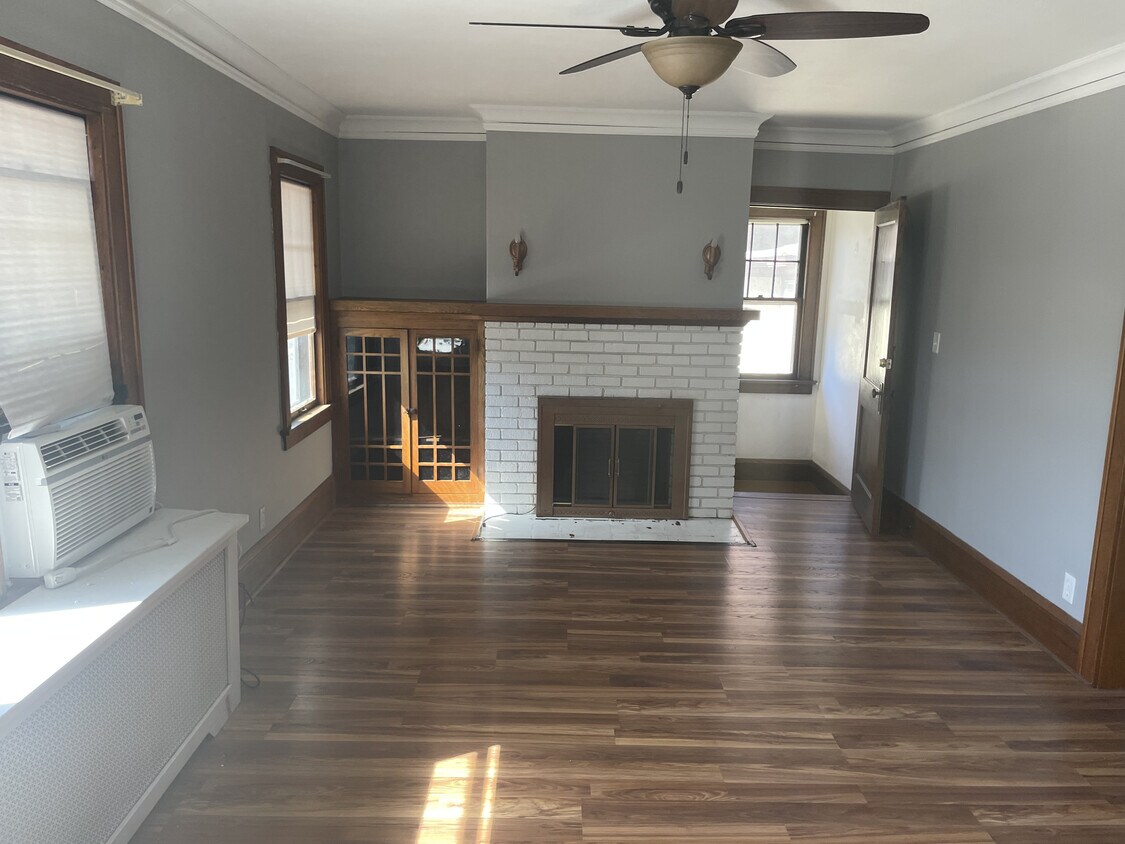 Foto principal - 363 Case Ave