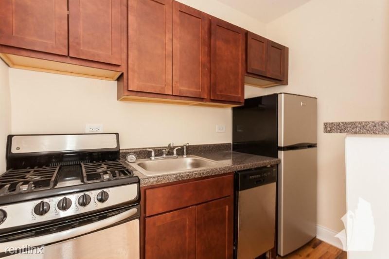 Primary Photo - 1157 W Diversey Pkwy