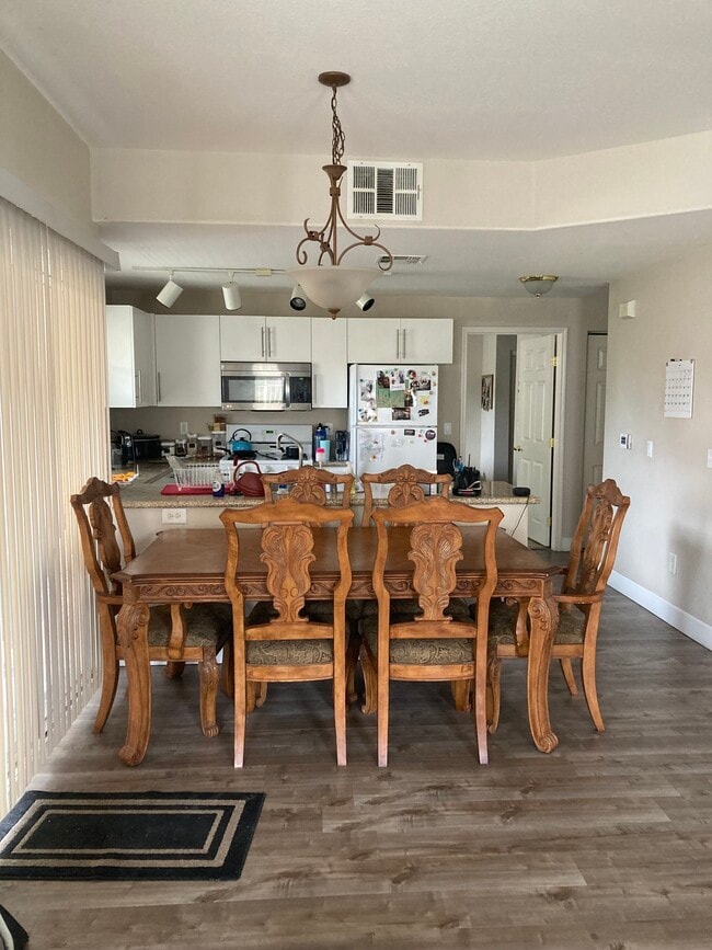 Foto del edificio - 3850 Juno Beach St