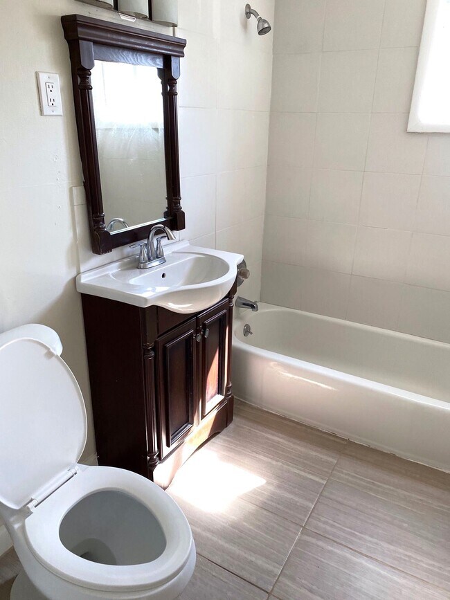 Foto del edificio - River View Apartments