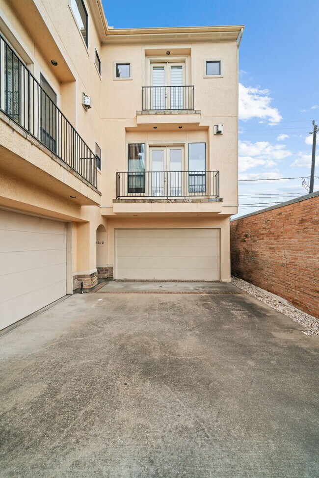 Foto del edificio - 2406 Dorrington St