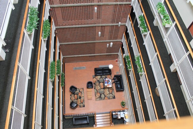 Foto del edificio - 29 Concord Ave