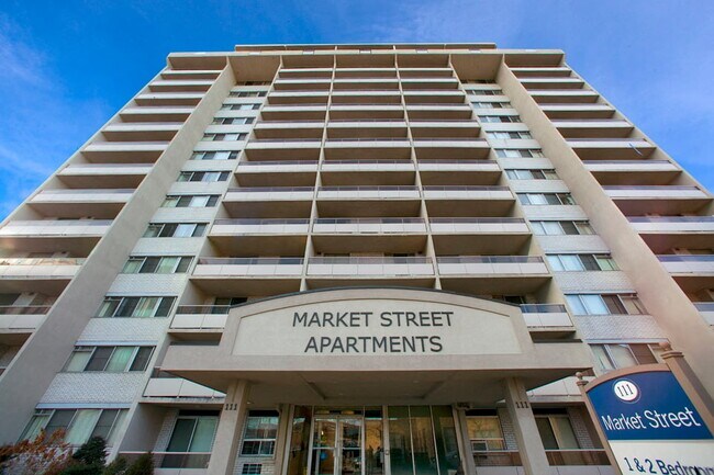 Photo du bâtiment - Market Street Apartments