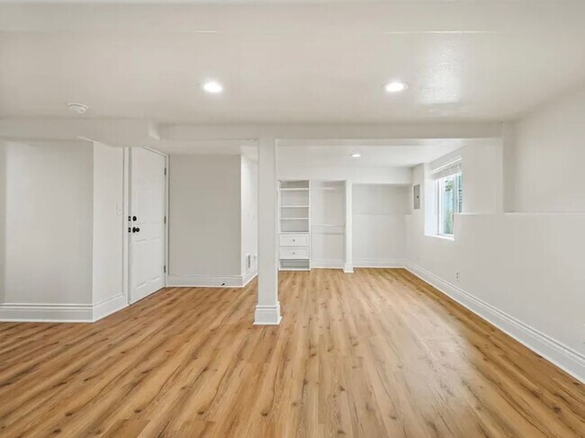 Foto del edificio - 125 NE Shaver St