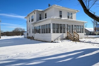 Building Photo - 1830-1830.5-18305 Superior Ave