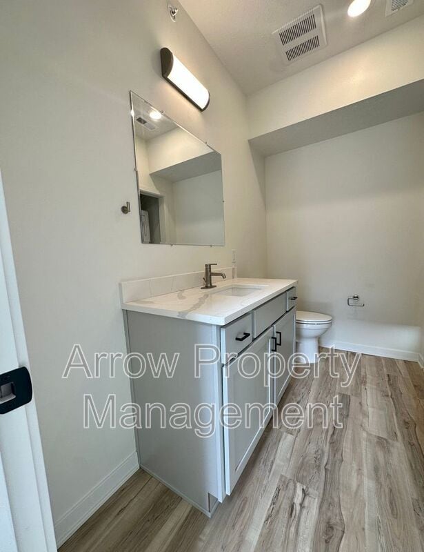 Foto del edificio - 2230 R St