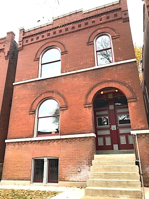 Building Photo - 3223 Oregon Ave