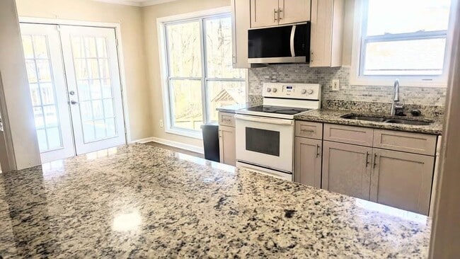 Building Photo - 1297 Herrington Rd