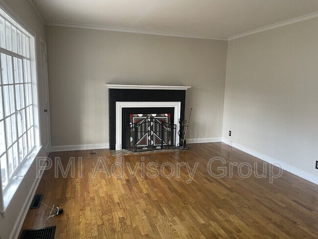 Foto del edificio - 1232 SW Saline St