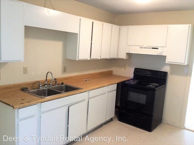 Building Photo - 104-204 McNeill Ln