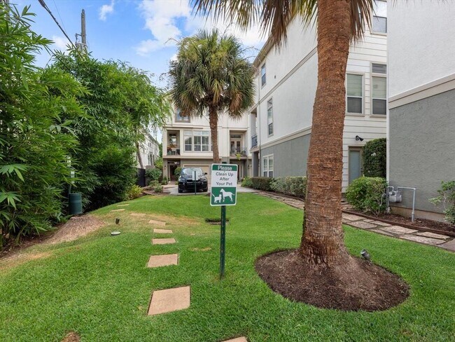 Foto del edificio - 625 Hartman St