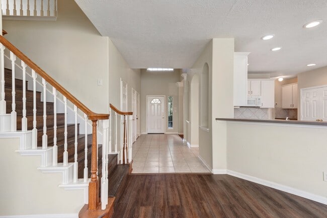 Foto del edificio - 19311 Sun River Ln