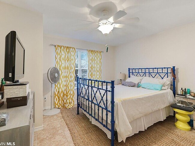 Foto del edificio - 29479 Canal Rd