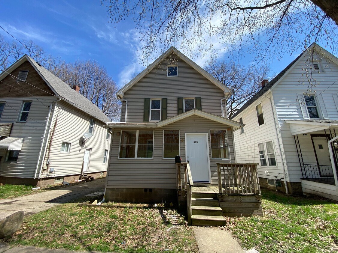 Foto principal - 365 Windsor St