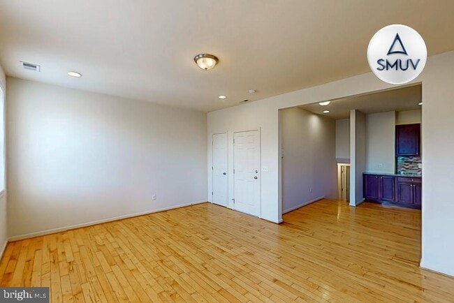 Building Photo - 226 N Carey St