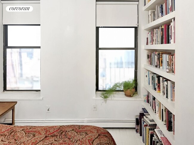 Building Photo - 56 Ludlow St