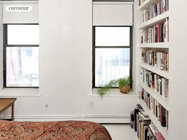 Foto del edificio - 56 Ludlow St