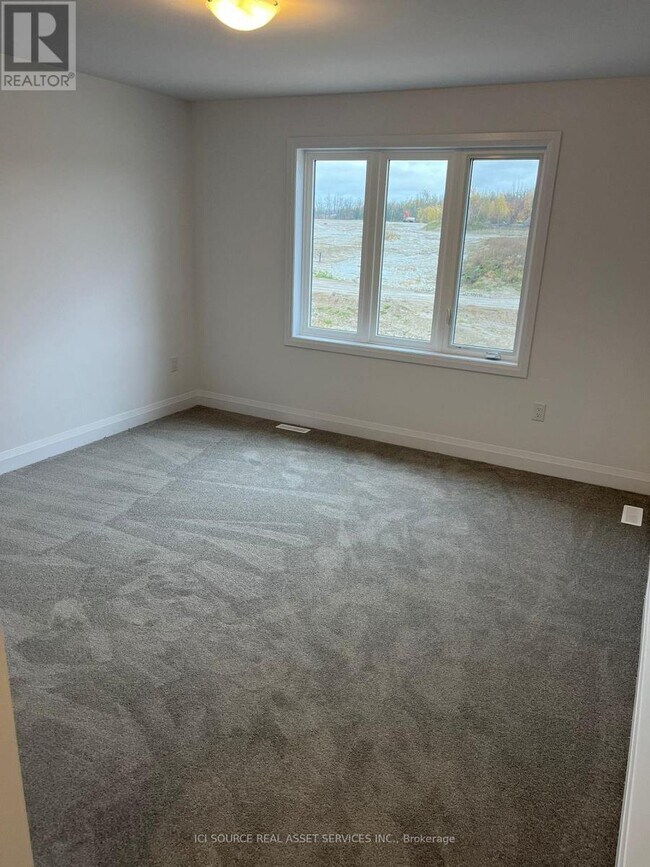 Building Photo - 3 Ranch Ter