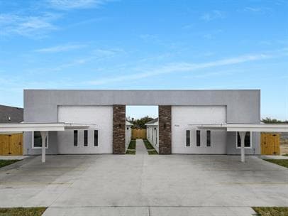 Building Photo - "Spacious & Modern 3-Bedroom Haven in McAllen – 1050 Sq. Ft. of Comfort!"