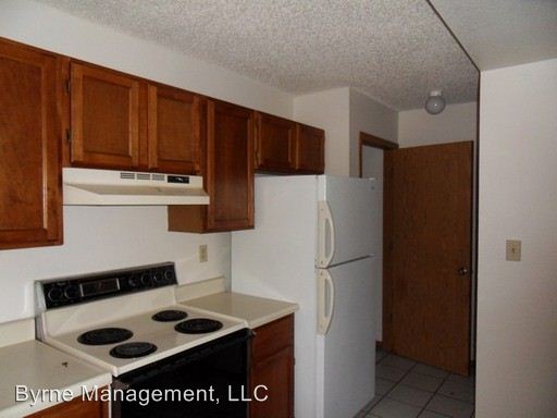 Building Photo - 1348 Firefly Cir