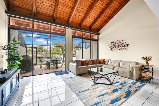 Foto del edificio - 11290 NW 14th Ct