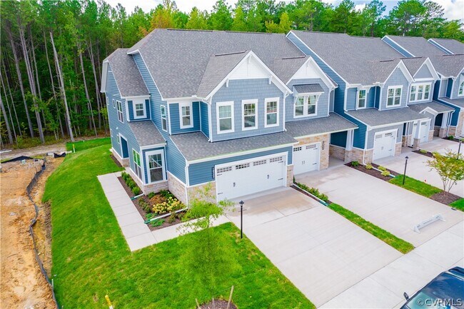 Building Photo - 18349 Palisades Ct