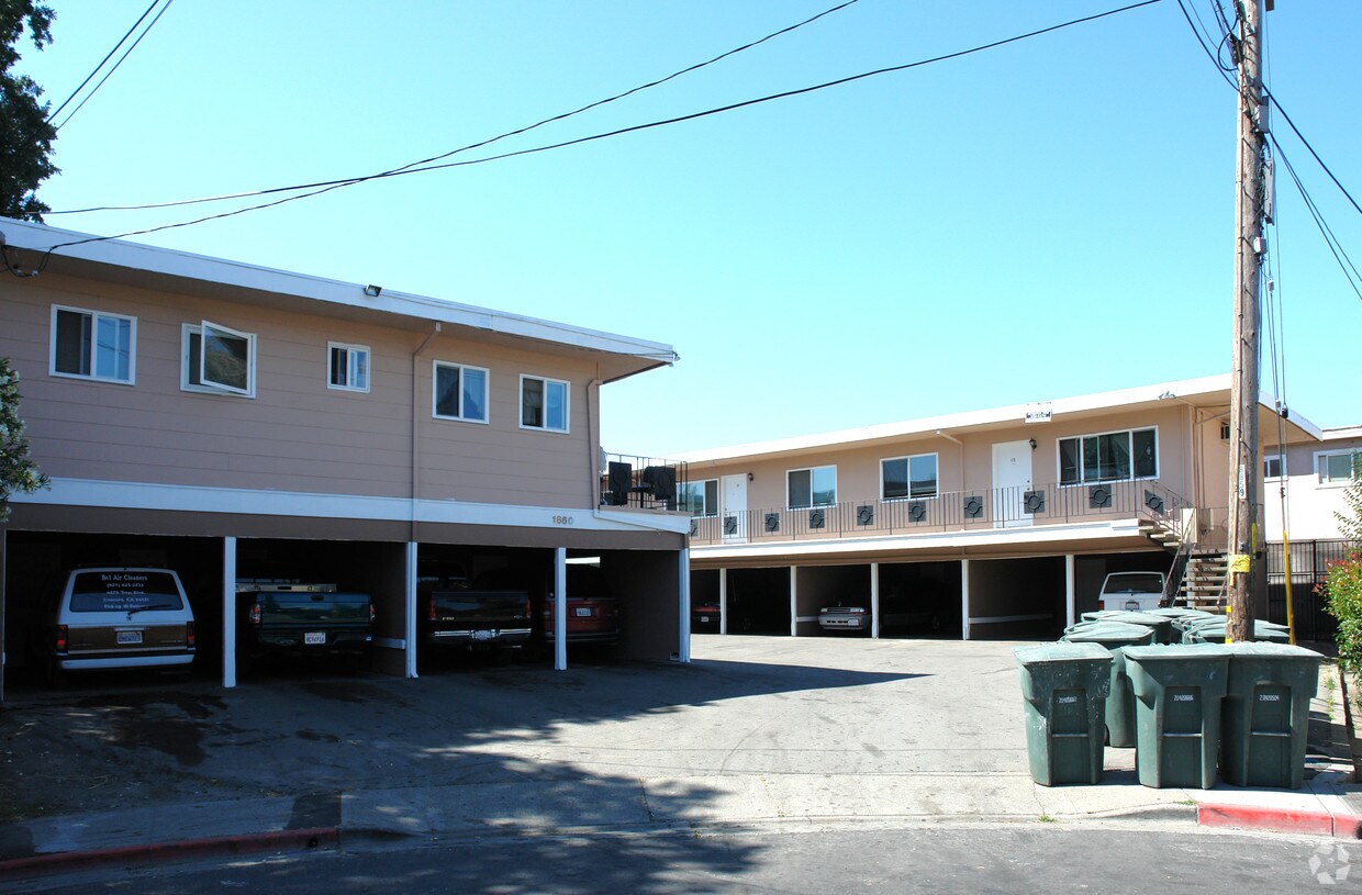 Building Photo - 1660 Haller Ct
