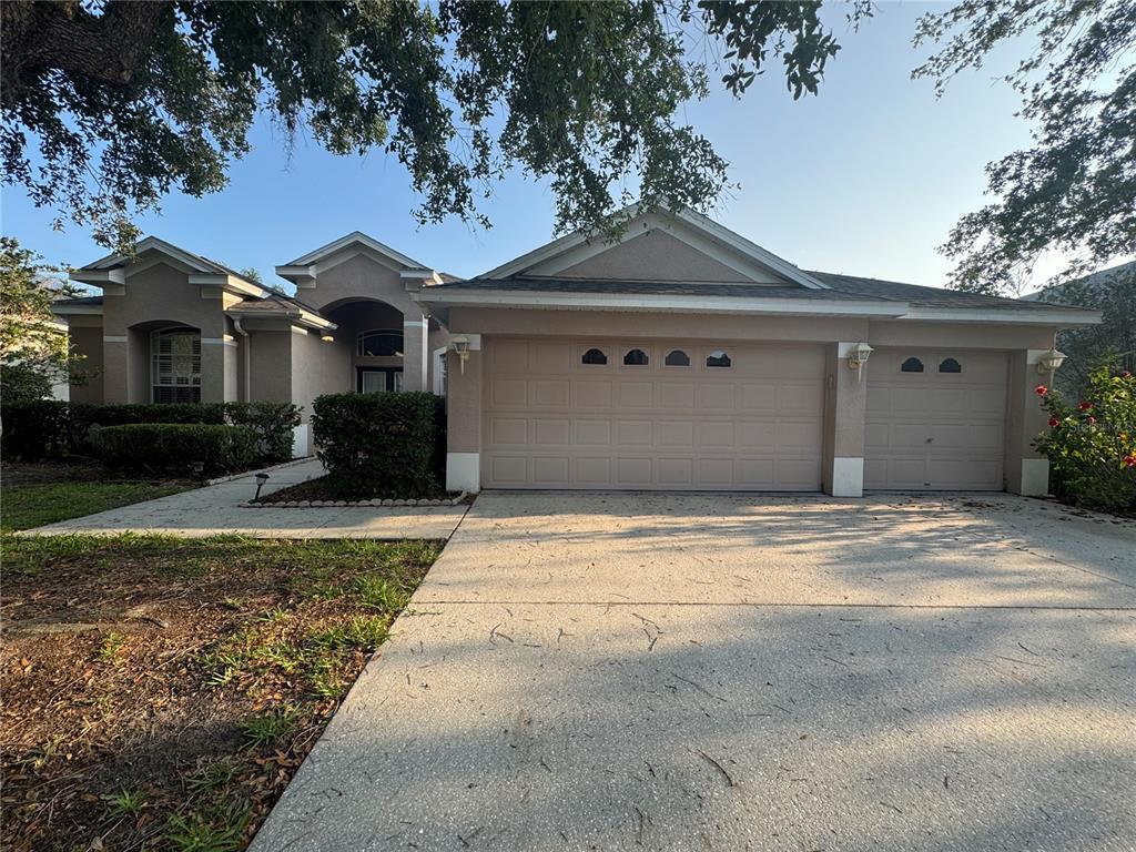Foto principal - 10207 Quails Landing Ave