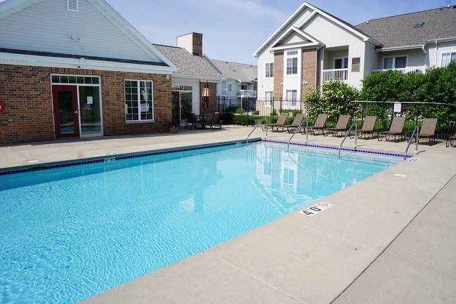 Pool - Stone Creek Apartments